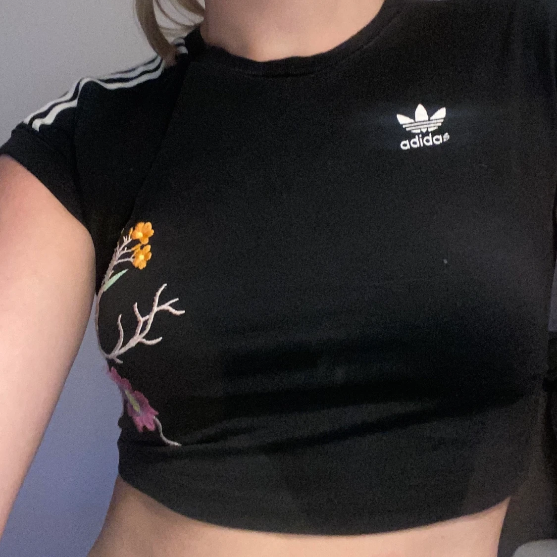 Adidas croptop