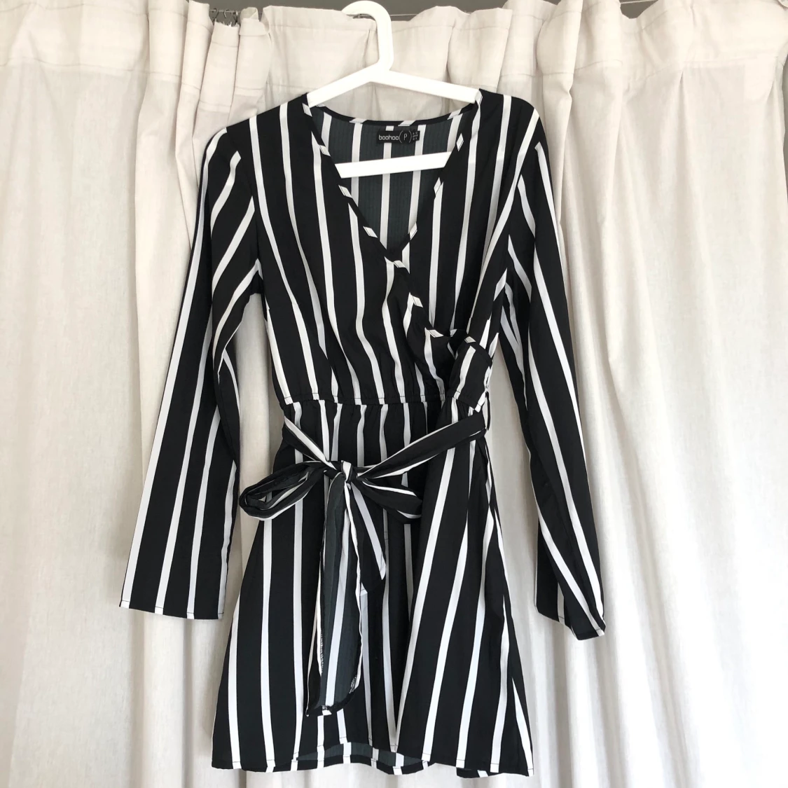 Klänning fr. Boohoo strl 36 - 91