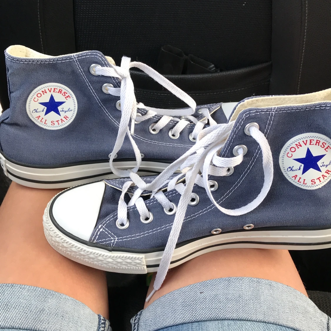 Blåa converse  - 91