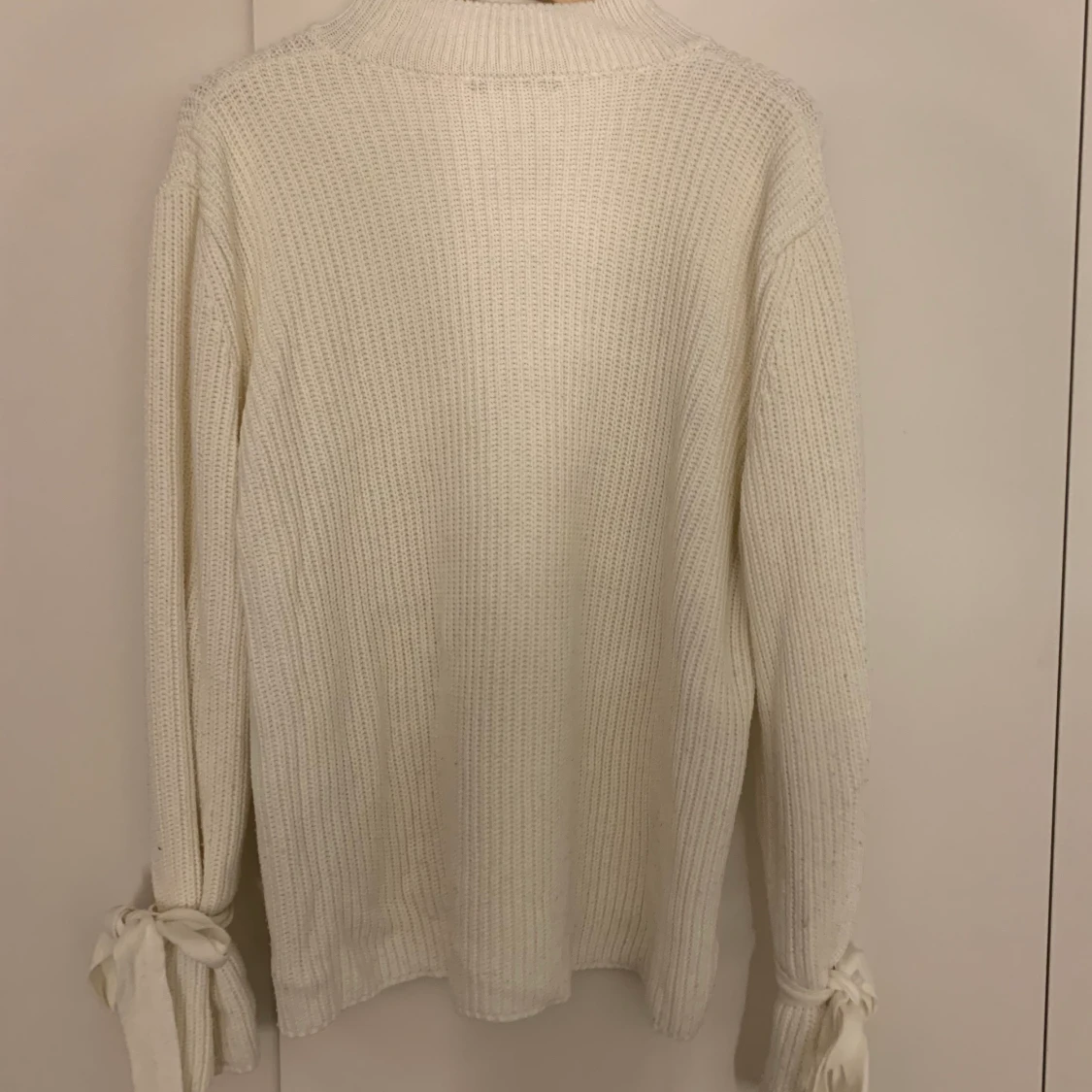 Vit stickat tröja - 90