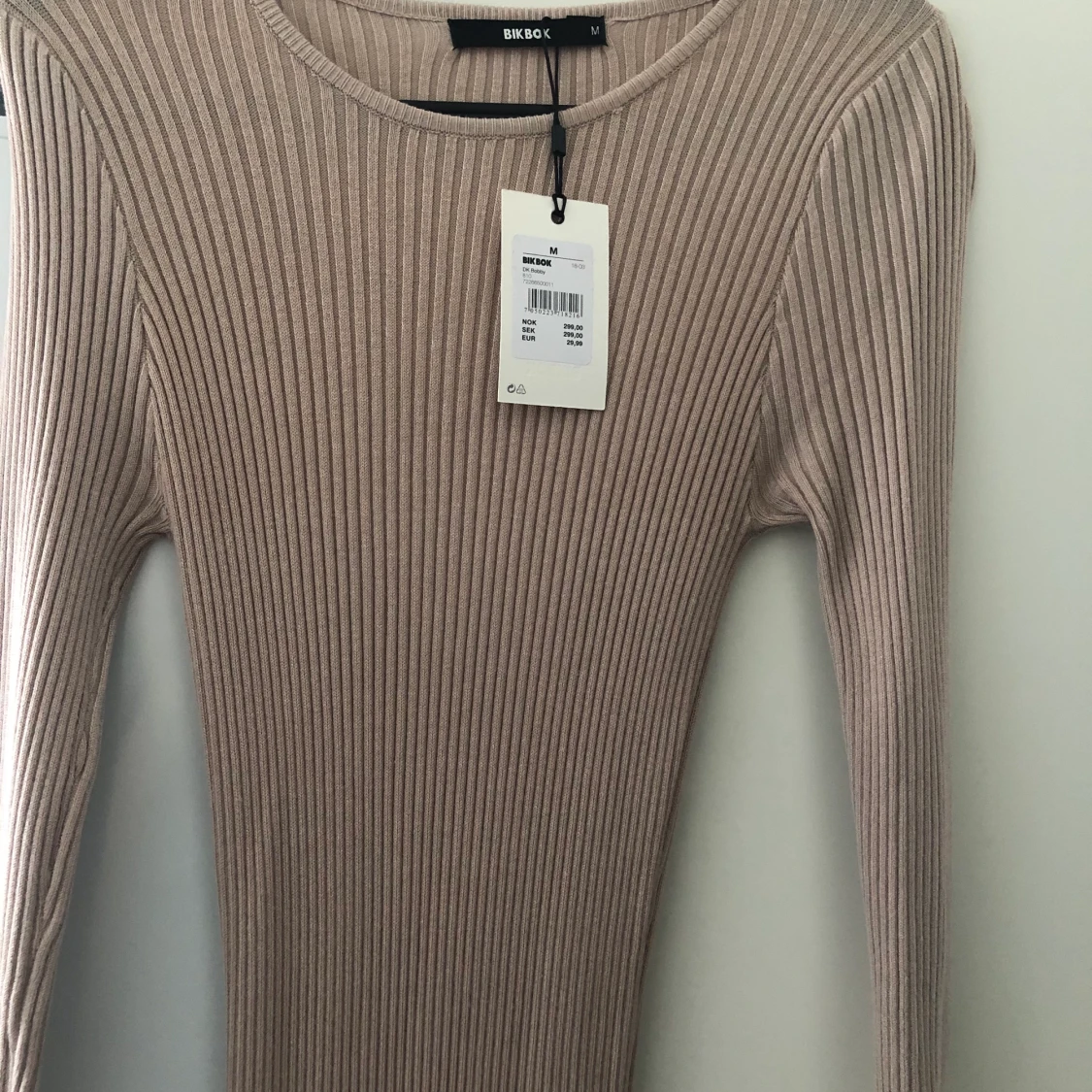 Helt ny klänning  - 91