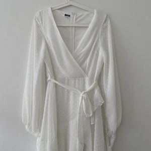 Dennis magic!  - Storlek M, nypris 799kr, säljer för 450kr eller bud. Köparen står för frakten! 