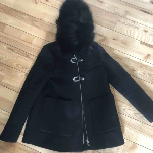  - Kort kappa från zara Bra skick