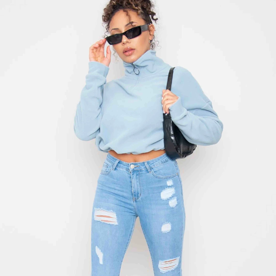 Fleece croptop i härlig blå färg