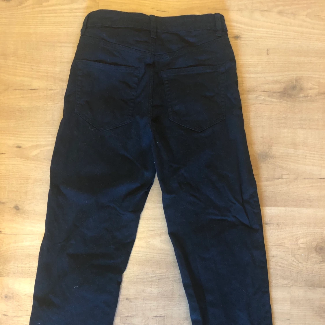 Raka svarta jeans - 90