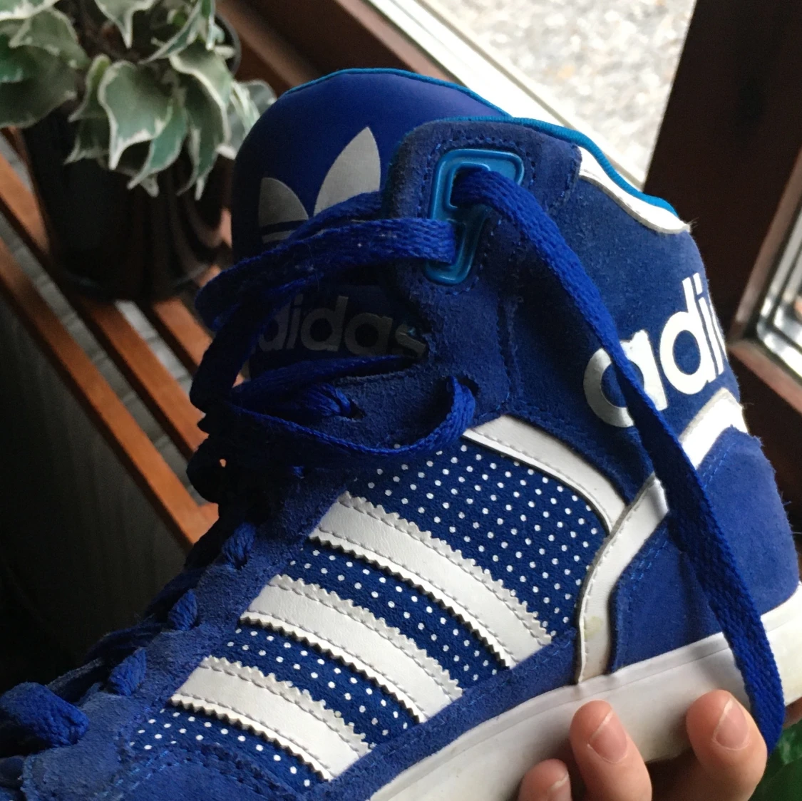 Adidas skor - 90
