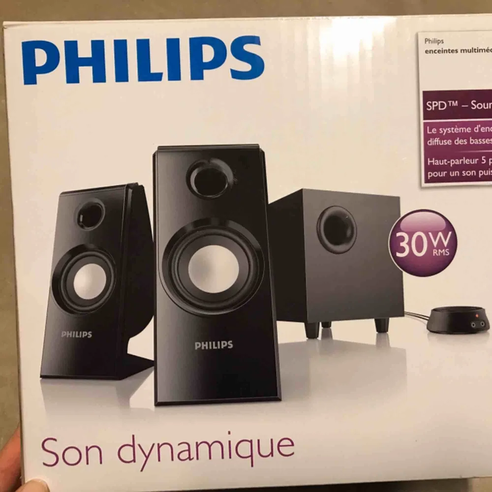 Philips audio system, selling cause I bought new. Övrigt.