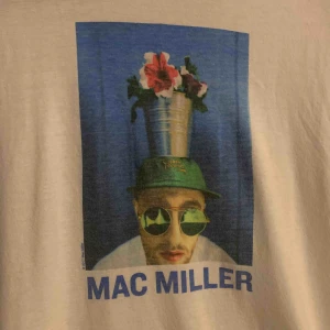  - Mac Miller T-shirt från Urban Outfitters i usa som är slutsåld