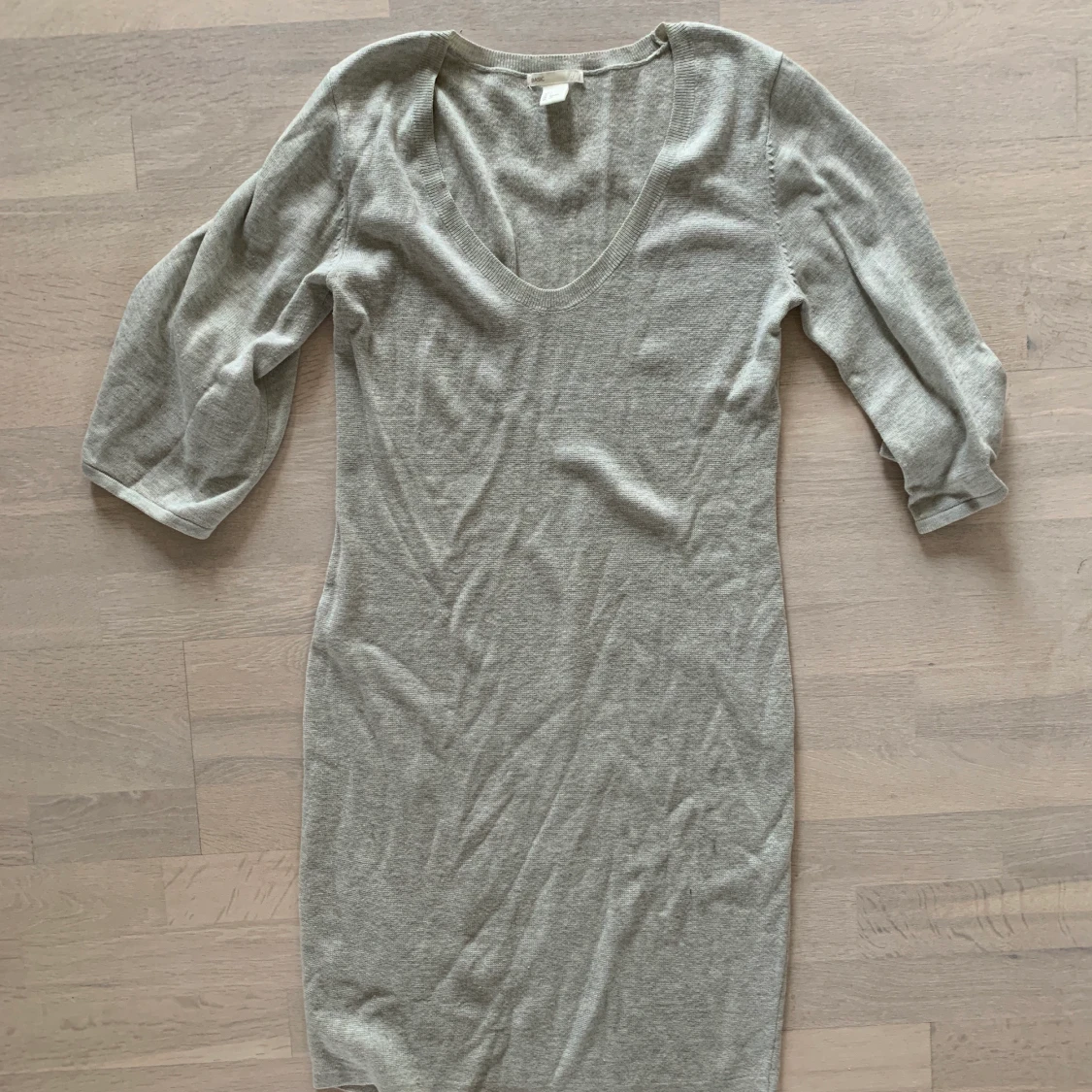 Stickad klänning strl S