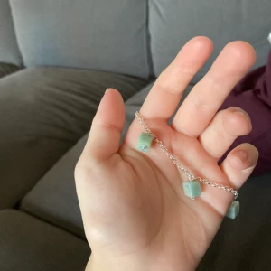 Äkta amazonite, silver armband. - Silver armband med halvädelstenar, ljus gröna. Egen gjort med mycket kärlek🥰