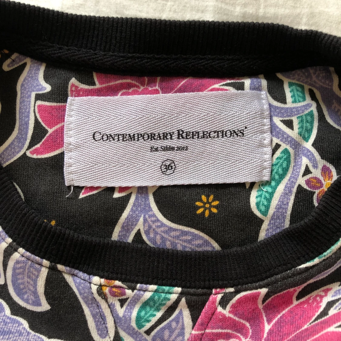 Mönstrad sweatshirt - 91