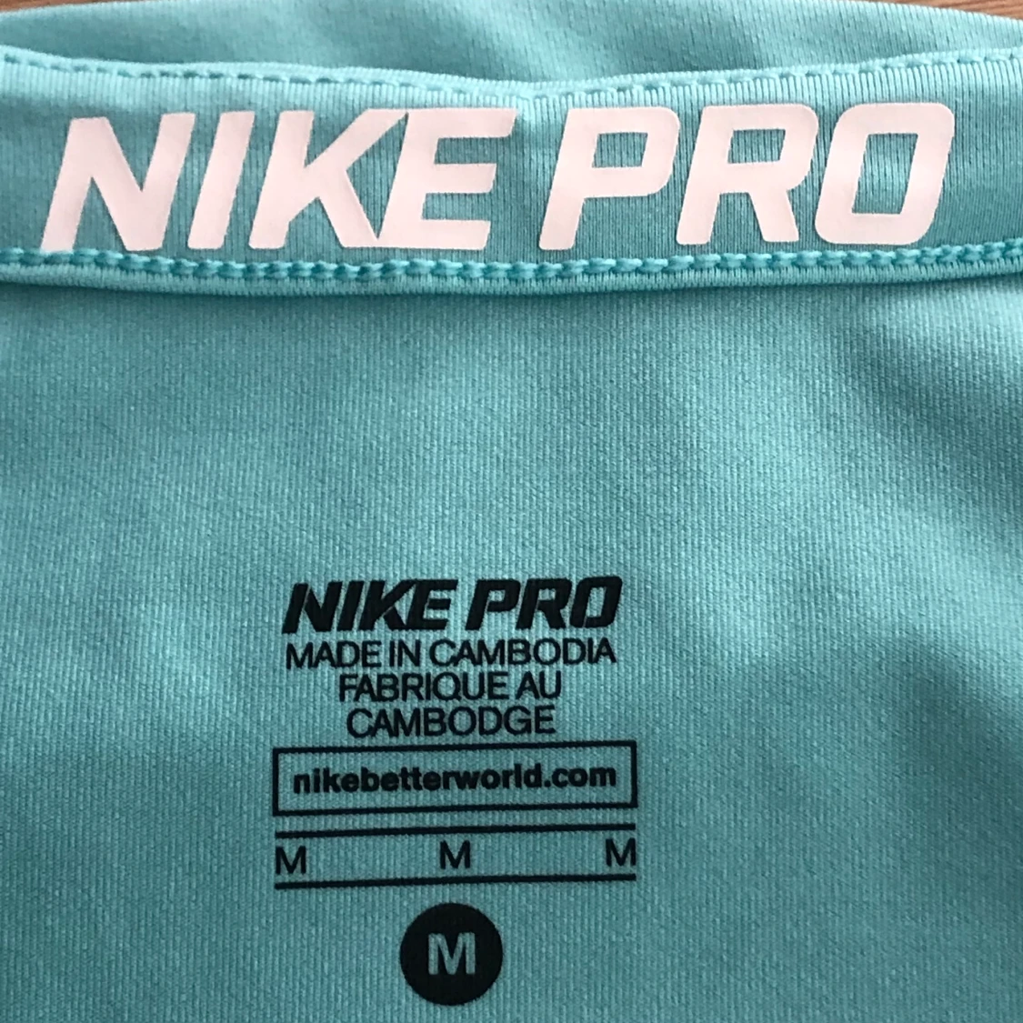 Turkos Nike tröja - 90