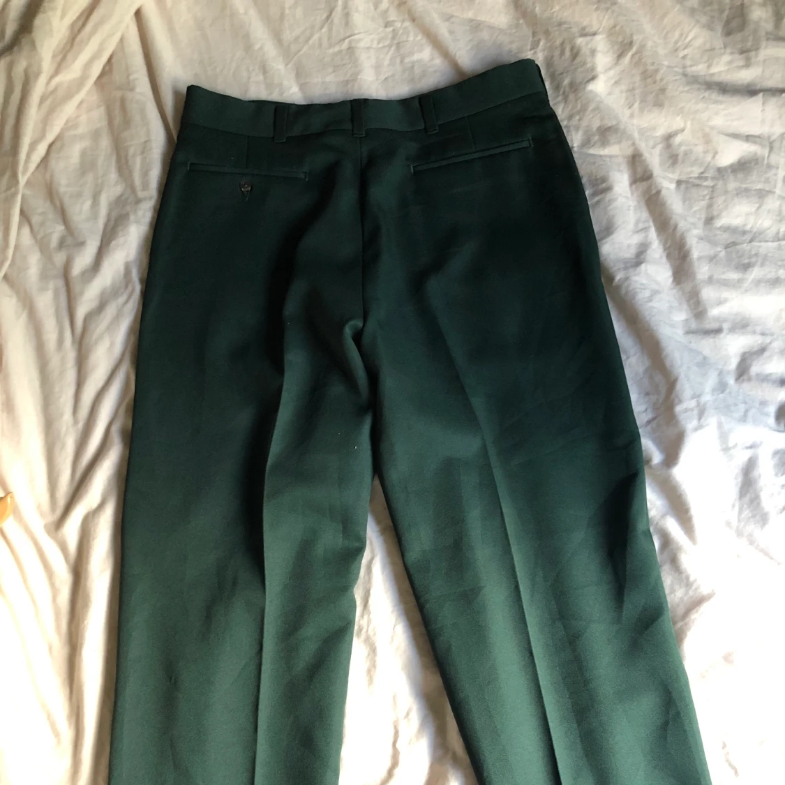 Gröna vida kostymbyxor - 90