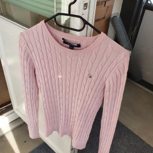 S - Finns i hisingen. De finns hund och katg hemma 