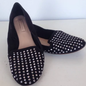  - Söta ballerinas från Zara. Bra skick! 