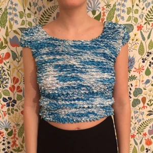  - KAXIGT bubblig himmels- t-shirt!!!!!
Töjbar så passar flera storlekar💙