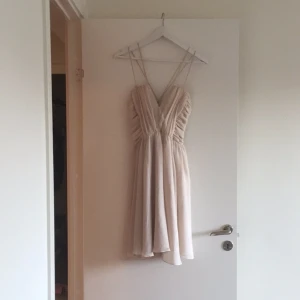  - Off white summer dress #dress #white #summer