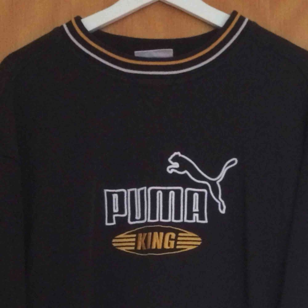 Puma ”KING” tröja. Jättemysig oversized. Jag fraktar och tar swish!. Tröjor & Koftor.