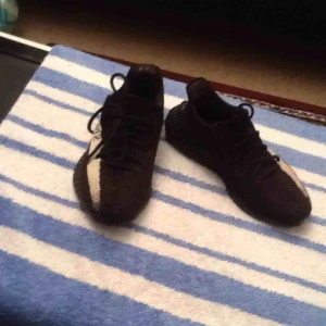  - Yezzyz använda men e i bra skift.