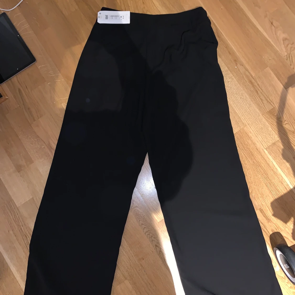 Kostymbyxor utsvängda 44 OANVÄNDA - 90