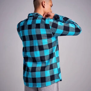 Jacka - Jättefin rutig jacka från Dickies i storlek M, använd ett fåtal gånger!