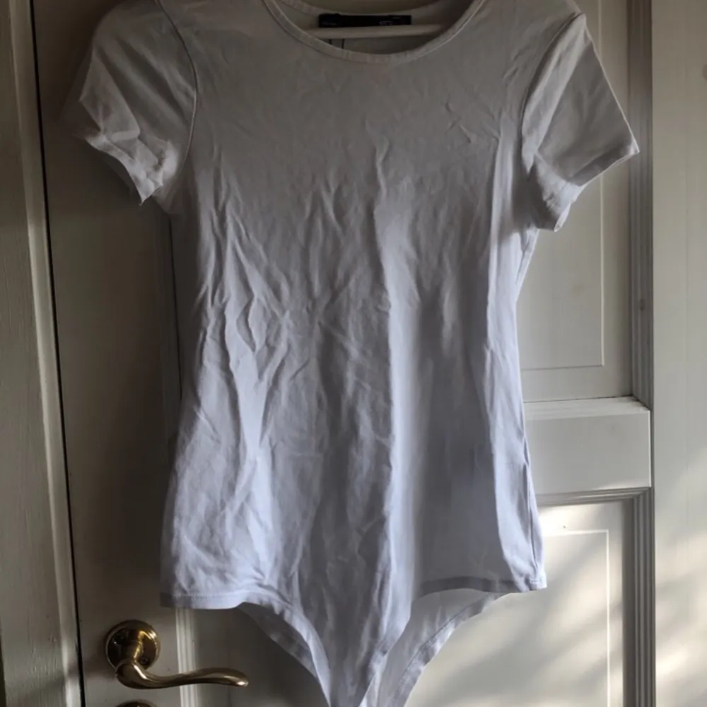 Basic T-shirt body från lager 157. Aldrig använd . T-shirts.