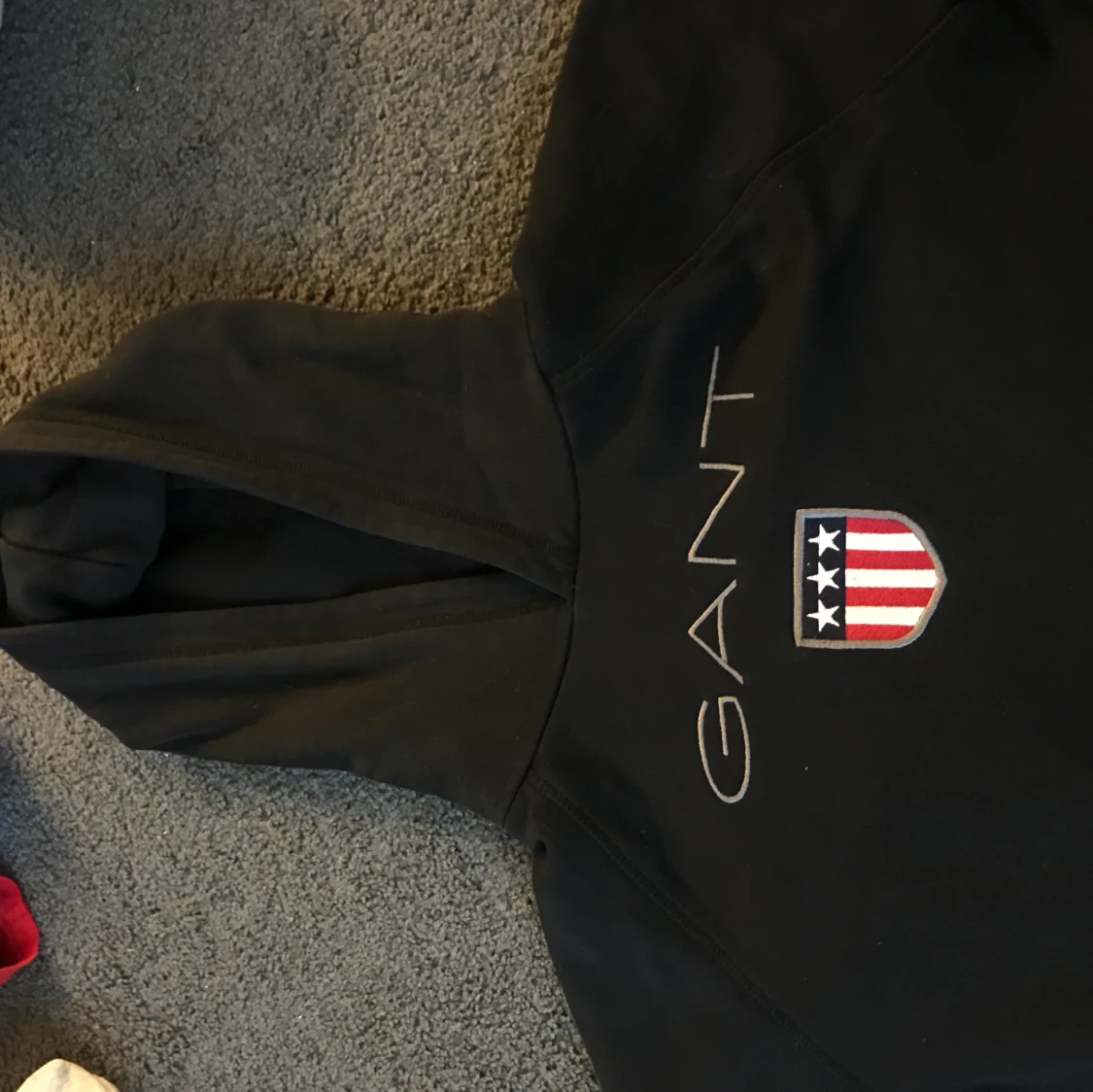 Svart gant Hoodie  - 90