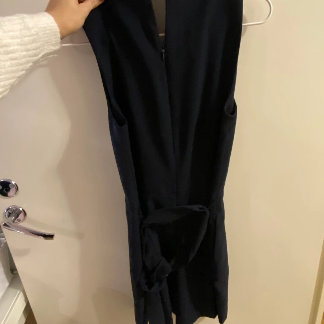 Marinblå jumpsuit - 91