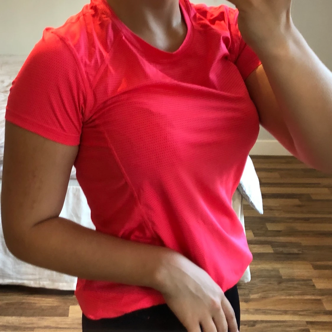 Rosa träningstshirt  - 91