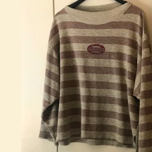 Levi's 501 sweatshirt  - en ganska så stor vintage levi's 501 tröja, köpt på second hand✨  50kr+frakt