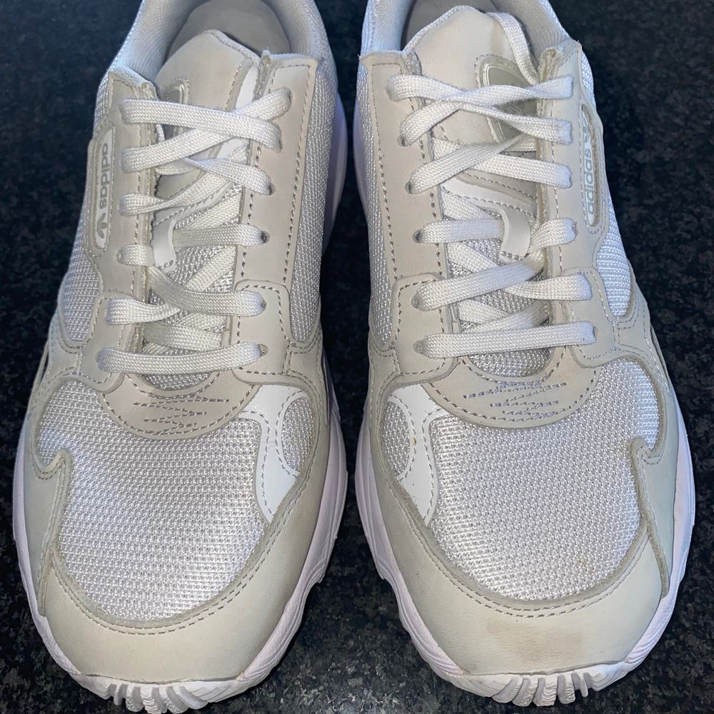 Adidas originals Falcon White sneakers Plick Second Hand