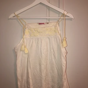 LINNE - Jättefint somrigt linne från indiska❤️