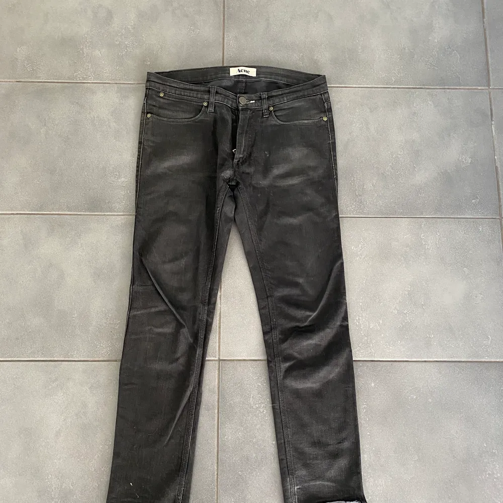 ACNE JEANS, Max cash, strl 29/32. Jeans & Byxor.