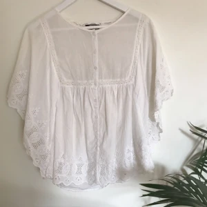  - En Superfin sommartop från Bikbok.