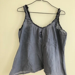  - Hunkydory blus linne som är perfekt till sommaren! 