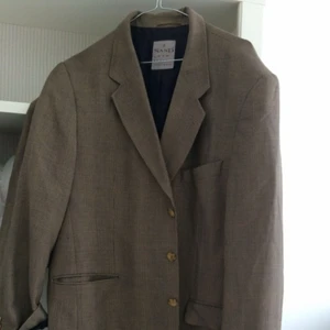  - Vintage plagg, kavaj sandfärgad, mycket bra skick. 