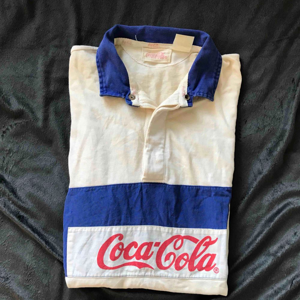 Vintage Coca-Cola kortärmad skjorta. Asball o superskön.. Skjortor.