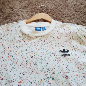  - Stor, äkta adidas