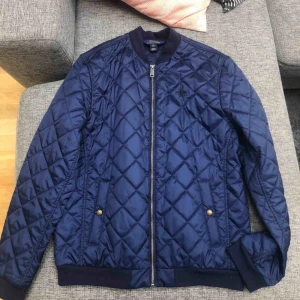  - Pris kan diskuteras, aldrig använd kostar typ 1500kr i butik, kan frakta vart som