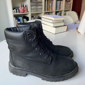 Timberlands - Timberlands i fint skick, frakt tillkommer!