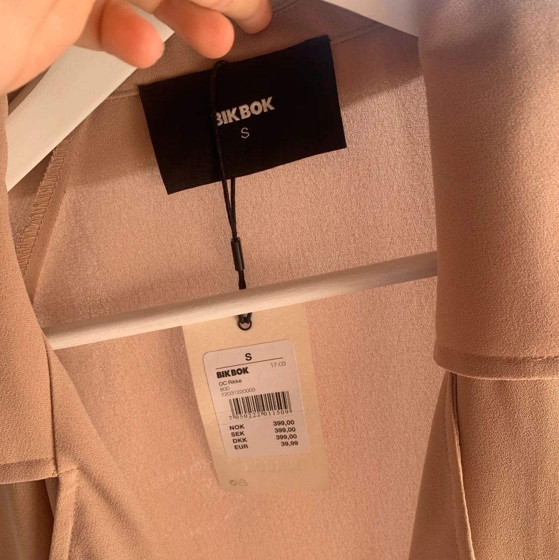 Tunn beigh kappa storlek S - 91