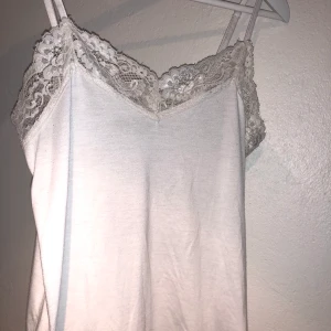 Linne - Sött linne från bikbok