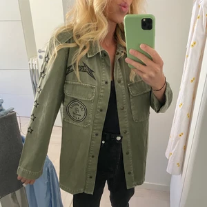 Anine bing x ginatricot jacka - Frakt tillkommer 63kr