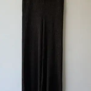 Zara khaki knit fluid culottes. Size M. Perfect condition, never worn.