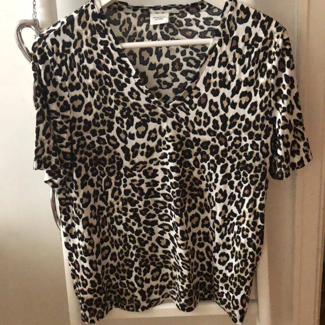 Leopardmönstrad topp