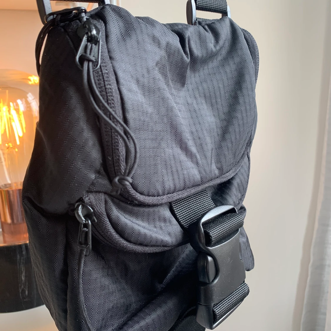 Weekday väska. - 91