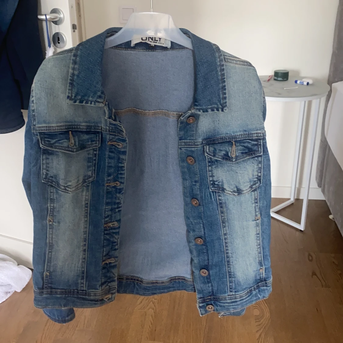 3 olika jackor  - 91