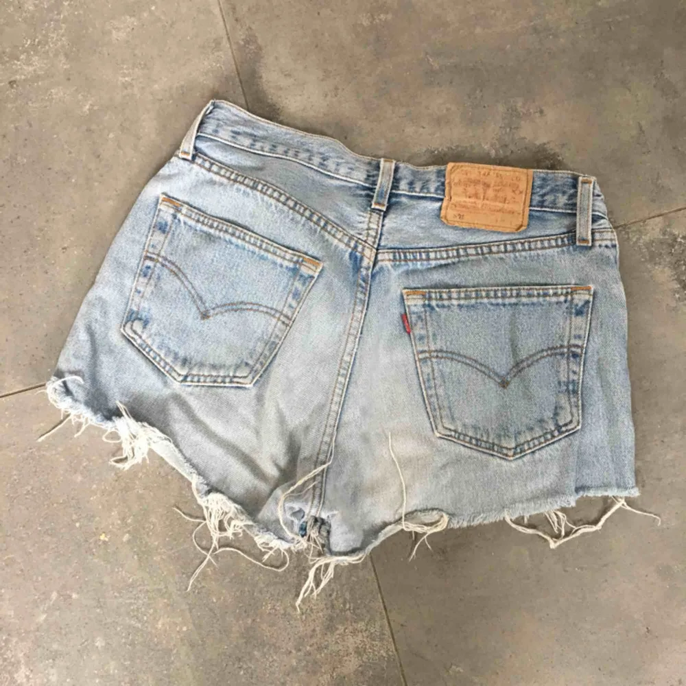 Levi 501 shorts / daisy dukes / jeans. Shorts.
