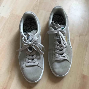  - Puma skor använd nån gång, Säljer pga ej kommit till användning , mycket bra skick. Frakt 64kr