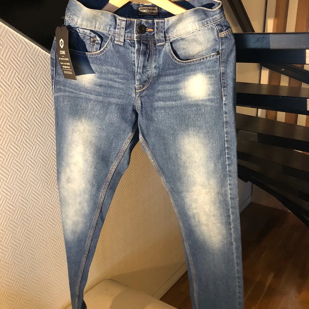 Helt nya jeans, oanvända, bra kvalitet . Jeans & Byxor.